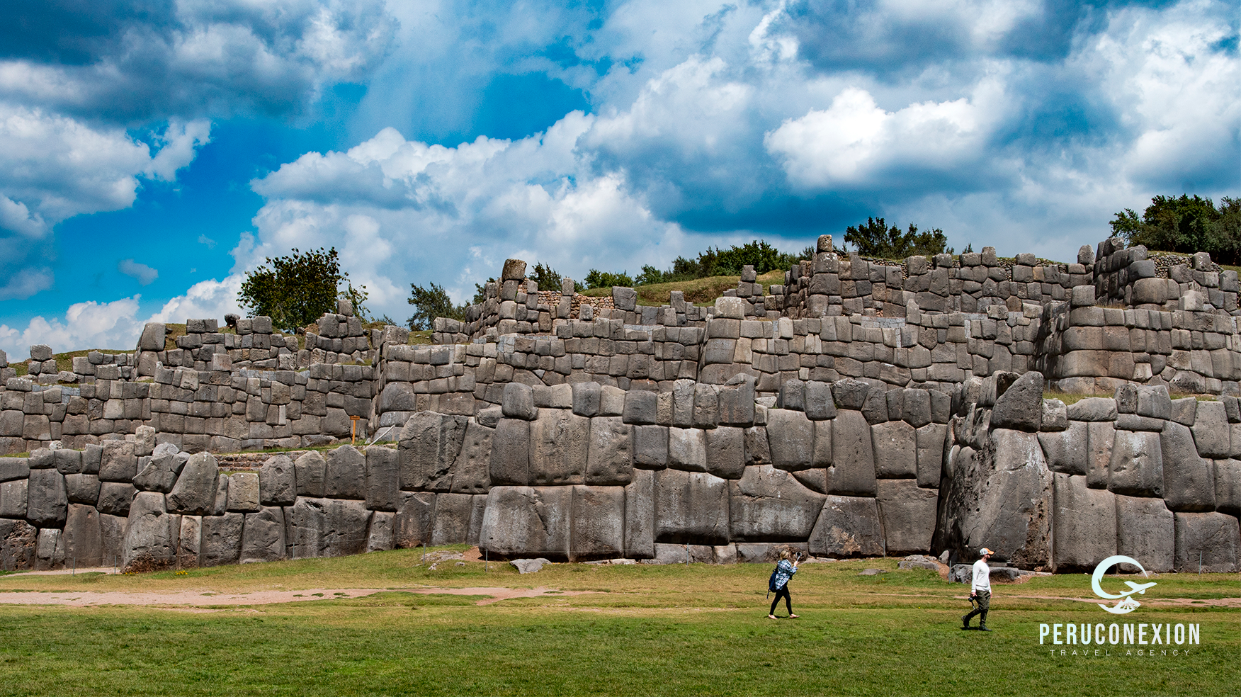 FORTALEZA DE  SAQSAYHUAMAN